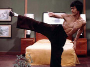 Bruce Lee Efsanesinin Görülmemiş Hareketleri