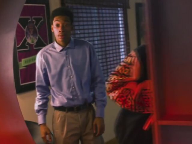 Mac & Devin Go to High School Fragman