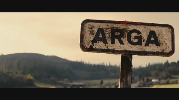 Lobos De Arga Fragman